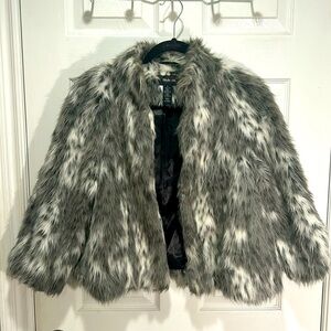 Fuzzy faux fur jacket 3/4 sleeves